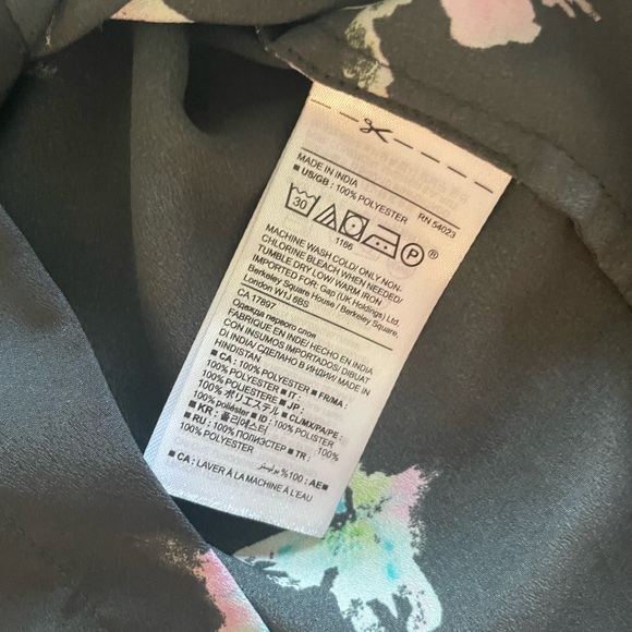 Banana Republic Black Floral Dillon Shirt - Picture 5 of 6